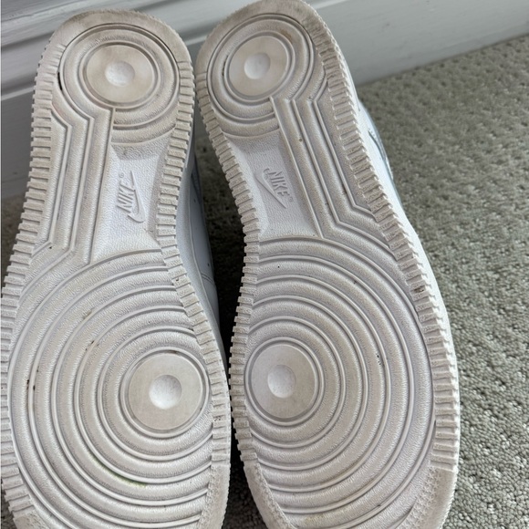 Nike Air Force 1 Low White Sneakers - Picture 4 of 13